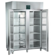 Hűtőszekrény 2 db teli ajtóval, GN2/1 méretben, 1427l |Liebherr| GKPV1470