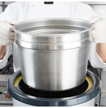 Belső edény Mirage 3D és Retro melegen tartó készülékekhez 10,4l 88204 Vollrath